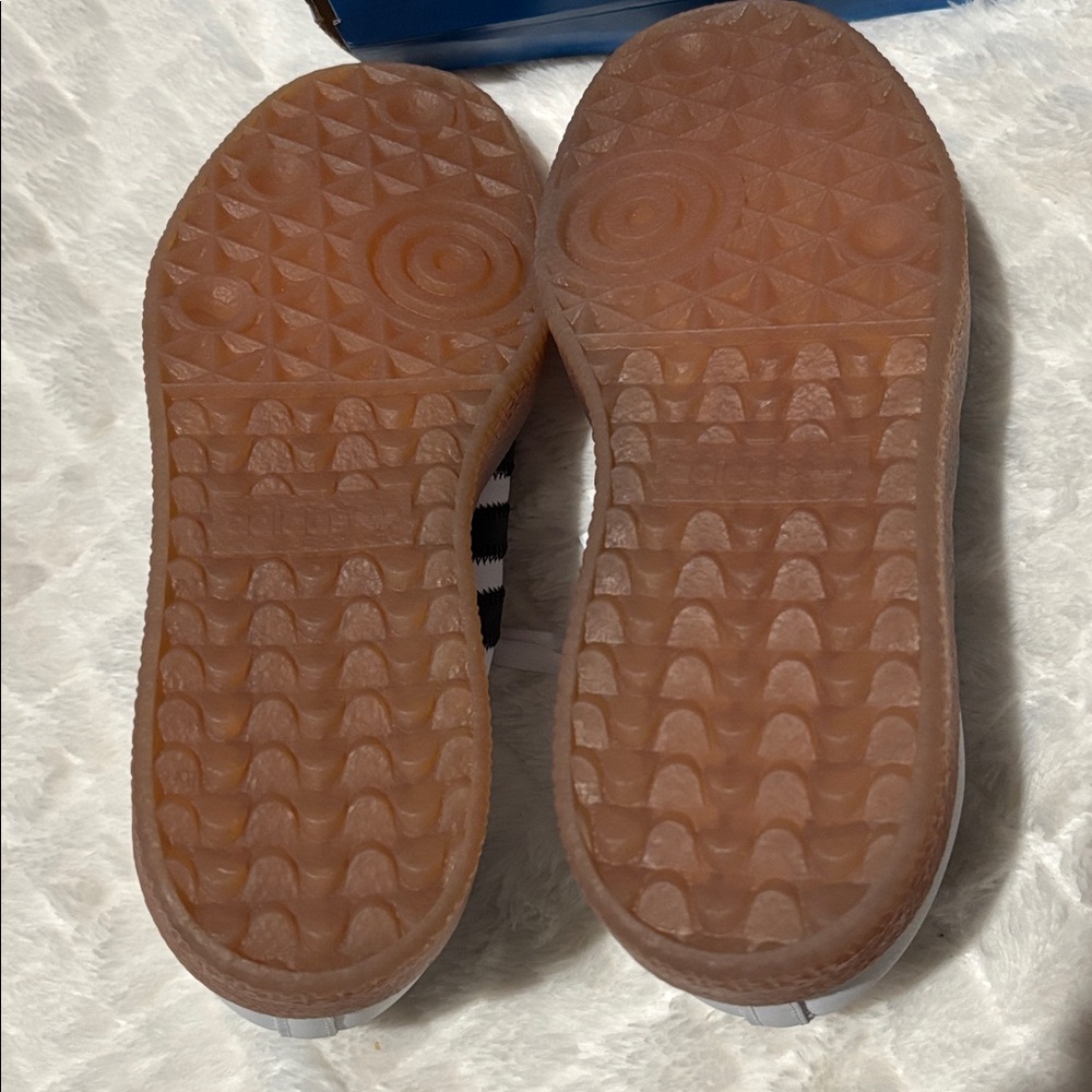 Adidas Sambae Woman’s Sneakers - Picture 8 of 10